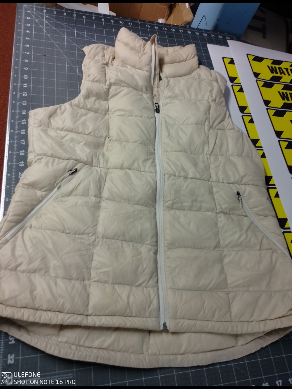 REI Cream Quilted Puffer Vest XL